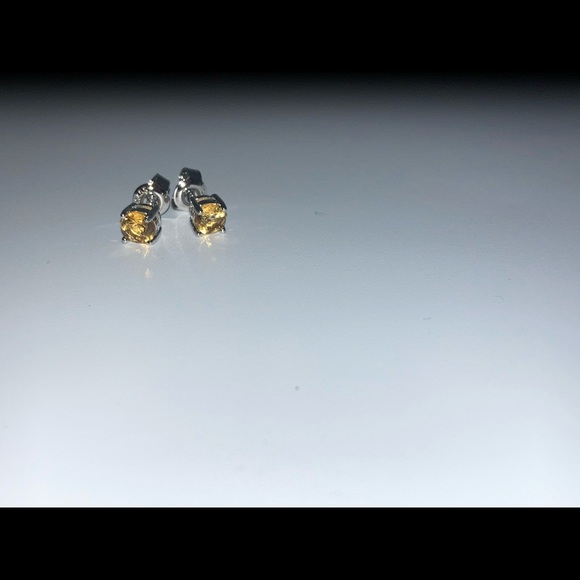 Silver Citrine Natural Gemstone Stud Earring - Picture 4 of 5